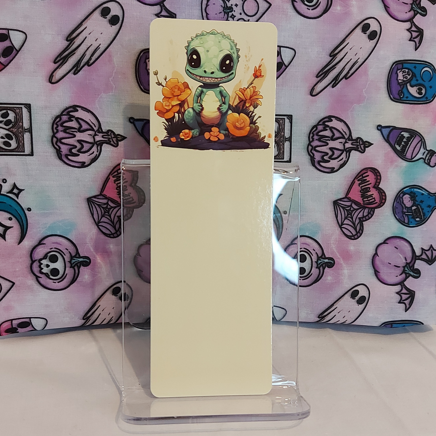 Otherworldly lizard bookmark