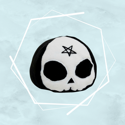 Small skull plushies